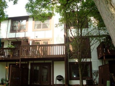 73 White Oak Cir, St Charles, IL, 60174