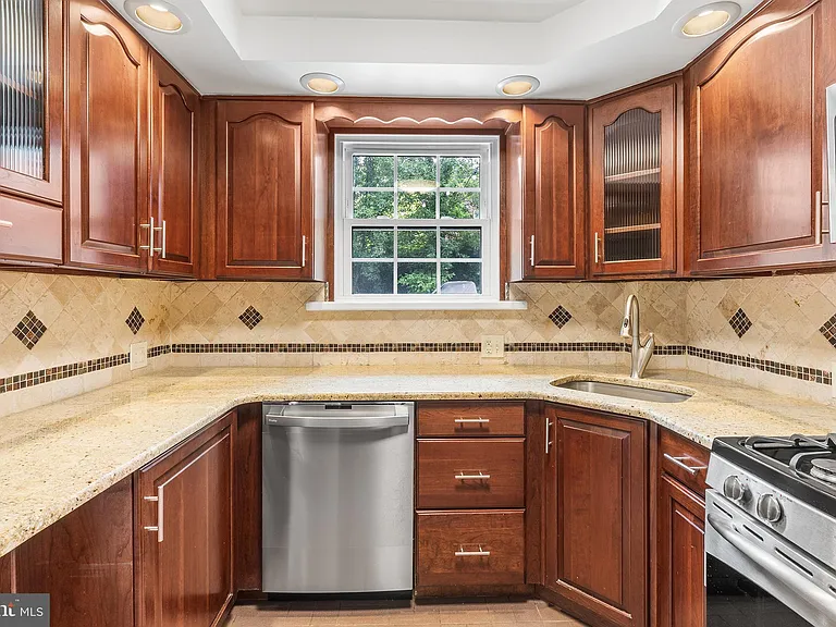 707 Conshohocken State Rd — Photo 8