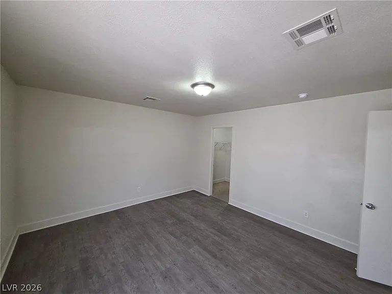 3412 Townhouse Dr — Photo 8