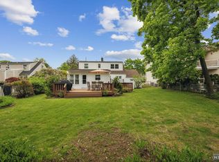 39-22 Vanore Dr, Fair Lawn, NJ 07410