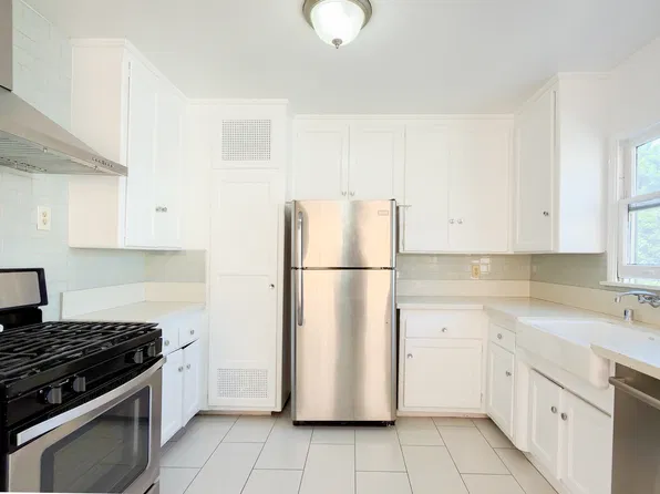 333 S Gramercy Pl APT 5, Los Angeles, CA 90020