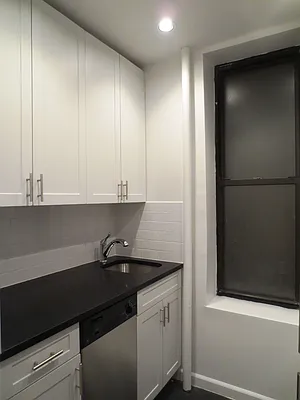 Rented by Waverly Realty Associates | media 16