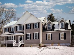 217 Manchaug Rd, Sutton, MA 01590