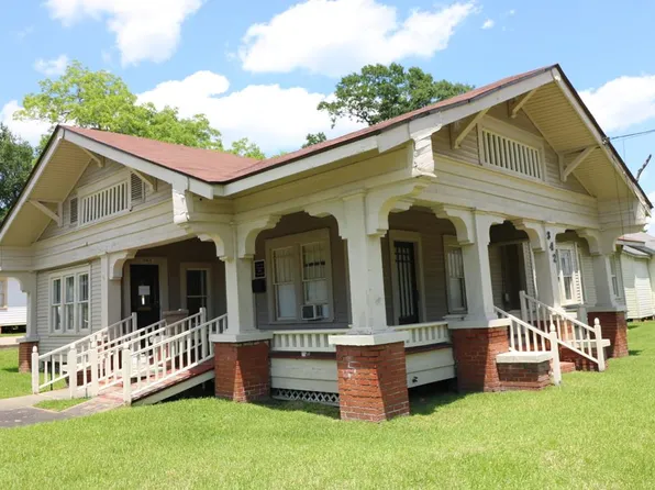 342 E Milam St, Jasper, TX 75951