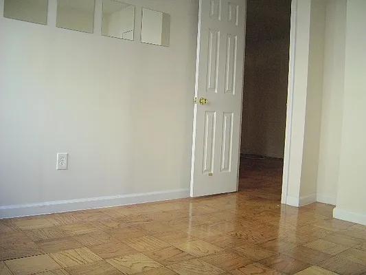 Rented by City Connections Realty | media 12