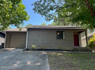 108 Ridge Pointe Ct, Warner Robins, GA 31088