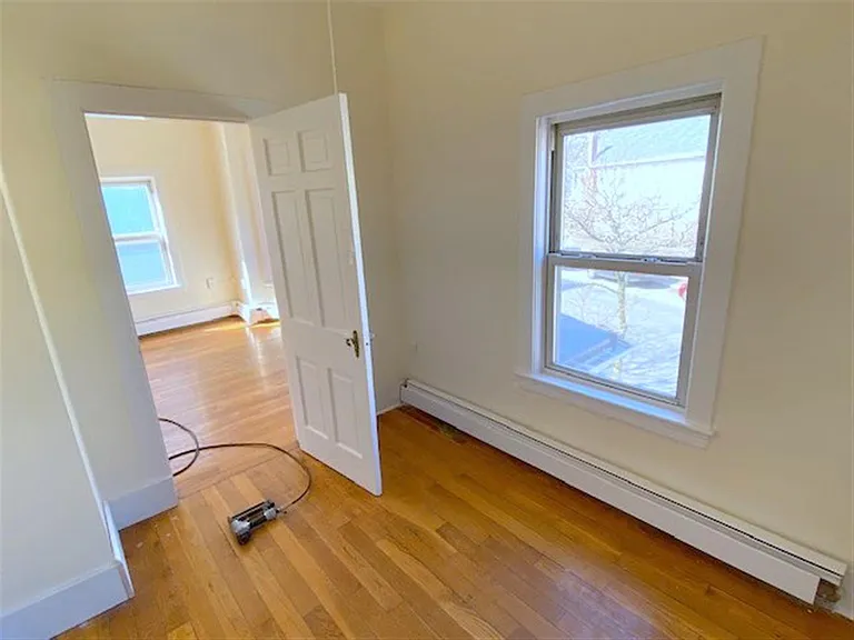 90 Kirkland St — Photo 2