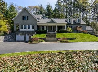 260 Lattingtown Rd, Locust Valley, NY 11560