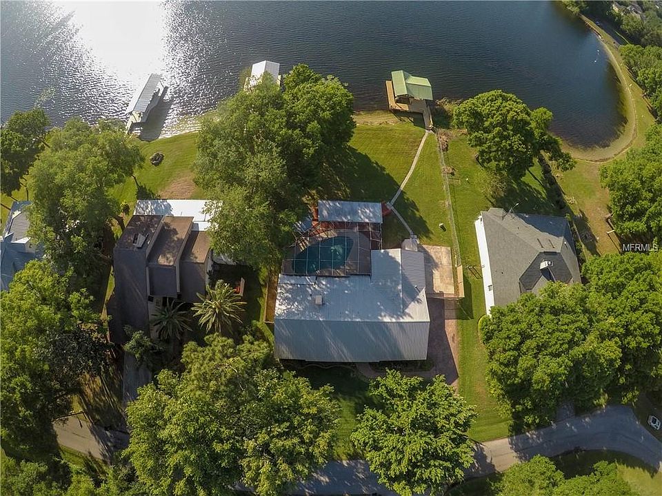 1st image of 3611 Parkway Blvd