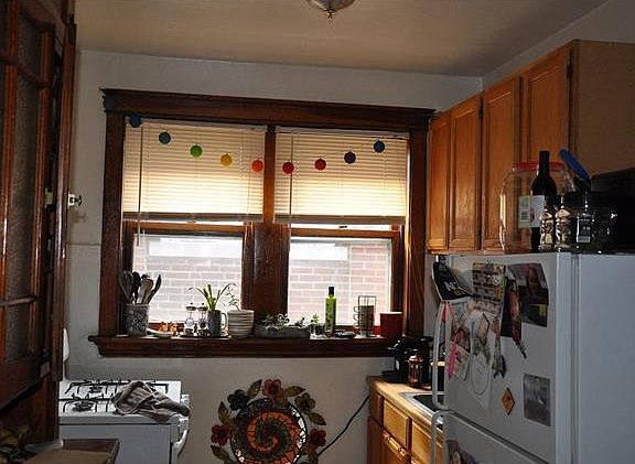 4th image of 1027 Art Hill Pl