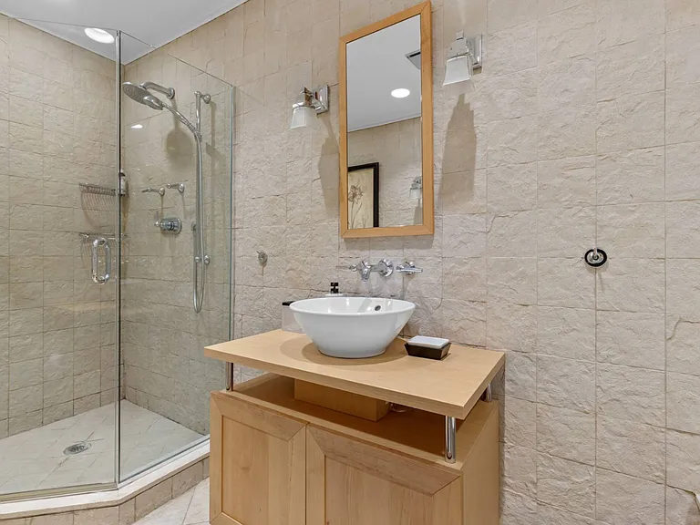 210 Treescape Dr — Photo 22