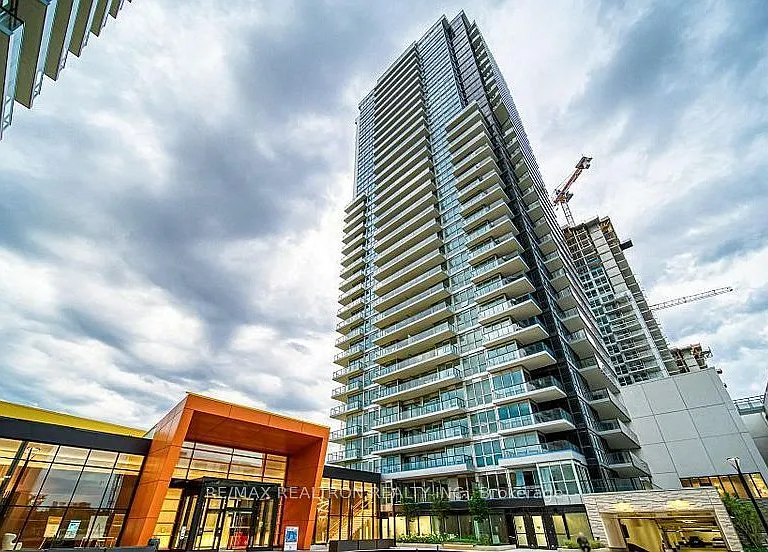 85 McMahon Dr W #3005 — Photo 1