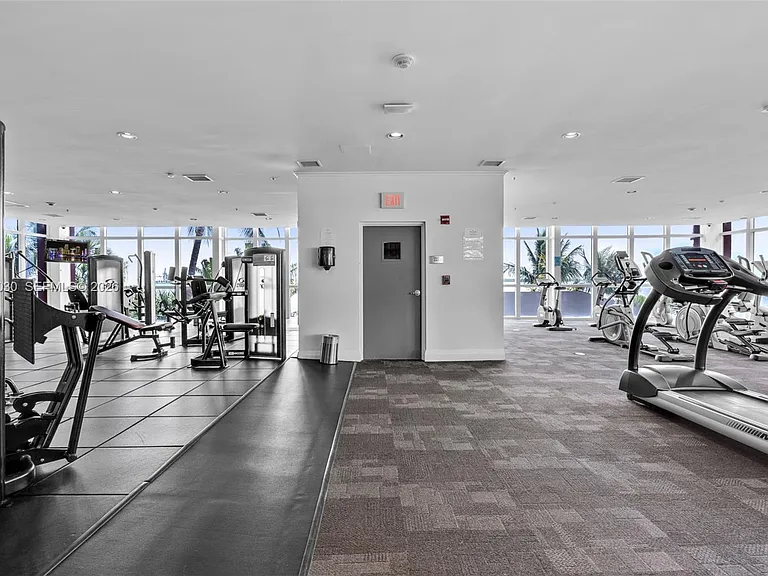 1155 Brickell Bay Dr #2007 — Photo 25
