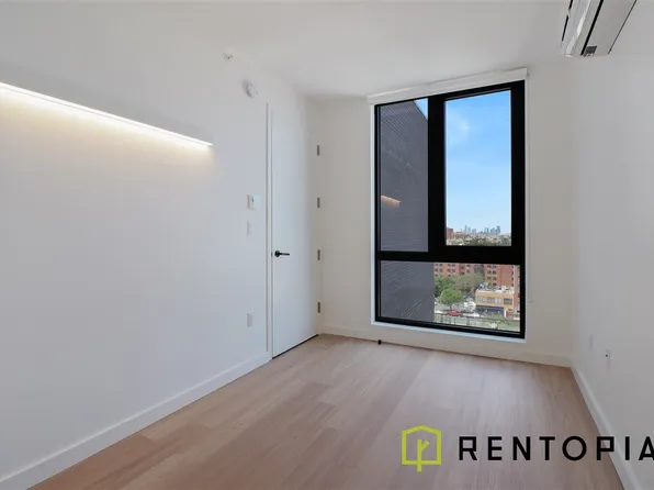 1010 Pacific Street image 1 of 27