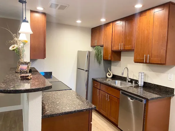 The Court Apartments, 2636 Newhall St #253c82305, Santa Clara, CA 95050