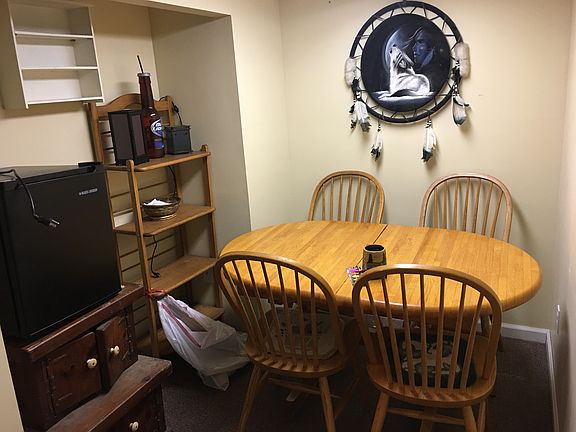 Kitchenette lower level 