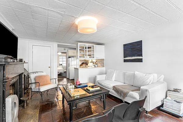 Rented by Compass | media 13