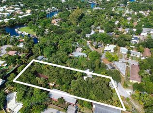 1447 SW 5th Ct, Fort Lauderdale, FL 33312