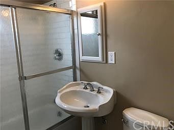 4th image of 219 S Madison Ave APT C