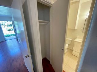 114-118 W 1st Ave, La Habra, CA 90631