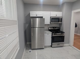 596 Ferry St #B-2, New Haven, CT 06513