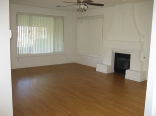229 Lakewood Garden Dr, Las Vegas, NV 89148
