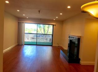 2211 Latham St APT 308, Mountain View, CA 94040