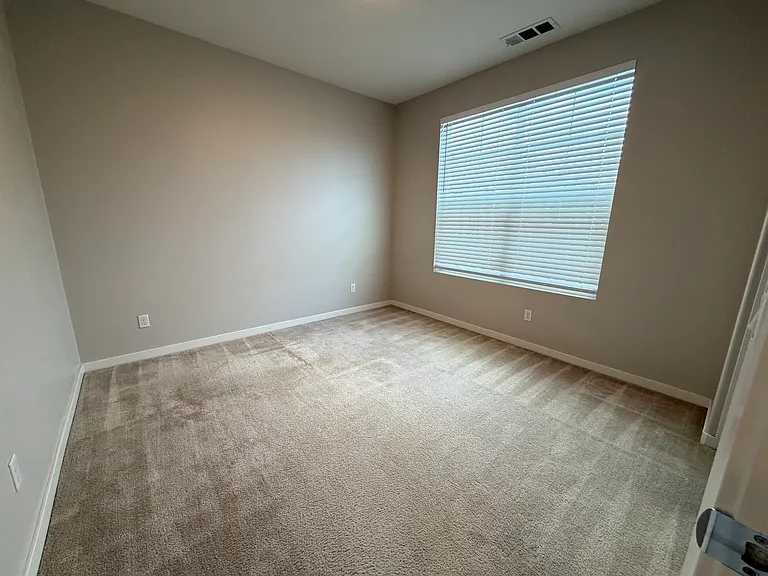 6998 Silverado St — Photo 15