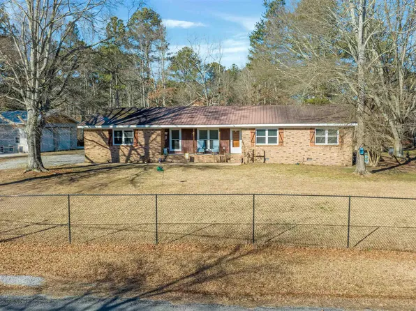 50 Moses Dr, Henagar, AL 35978