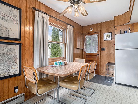 4th image of 911 Dragon Shores Dr