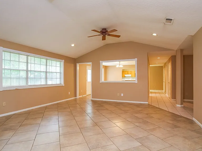 19311 Cypress Bay Dr — Photo 3