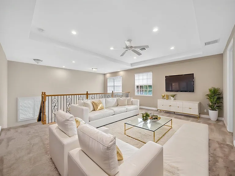 12054 Aviles Circle Palm — Photo 22