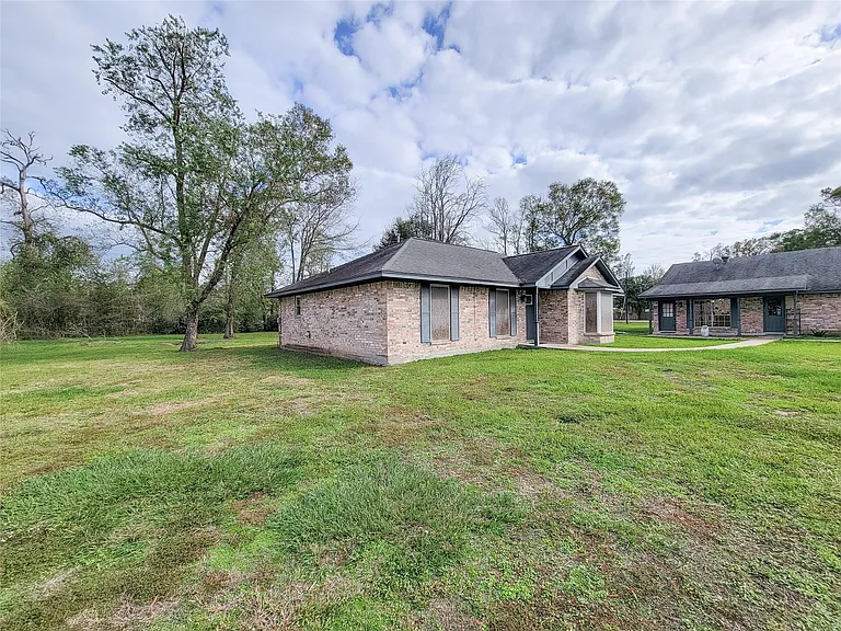 1211 Diablo Dr — Photo 21