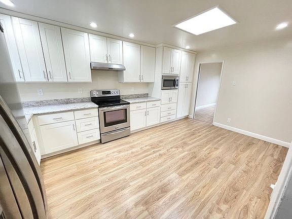 3rd image of 1643 22nd Ave