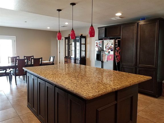 4th image of 1752 Aransas Pass Dr