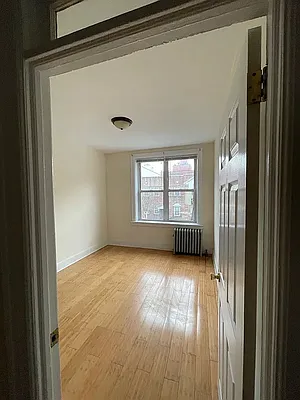 Rented by ABCO Commercial Properties, LLC | media 11