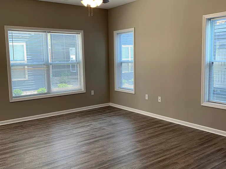 6708 Old Trail Rd — Photo 2