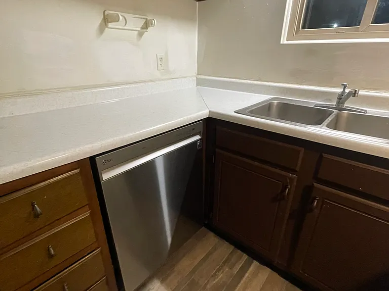 1875 Lee Hwy #52 — Photo 11