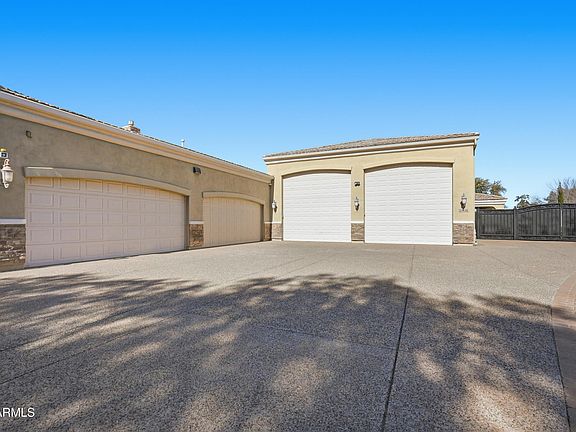 5th image of 2900 E CLARK Drive