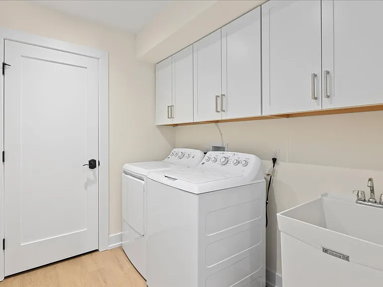 Laundry Room Cabinet