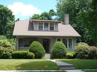 110 Coolidge Rd, Worcester, MA 01602