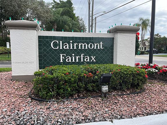 2nd image of 10614 W Clairmont Cir #106