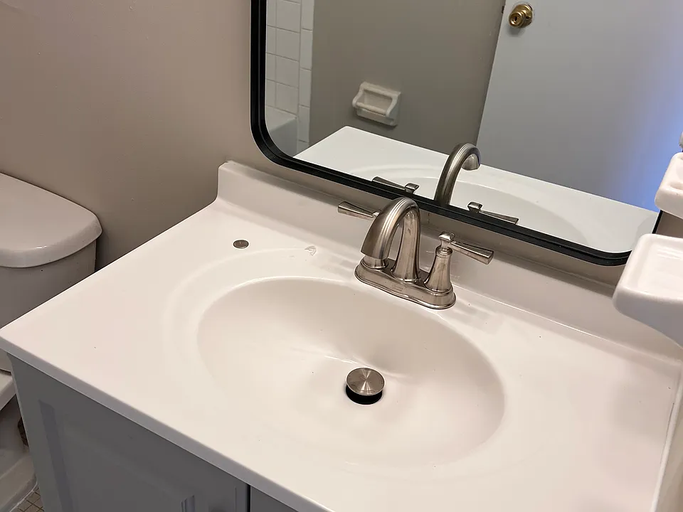 2842 Montana Ave #5