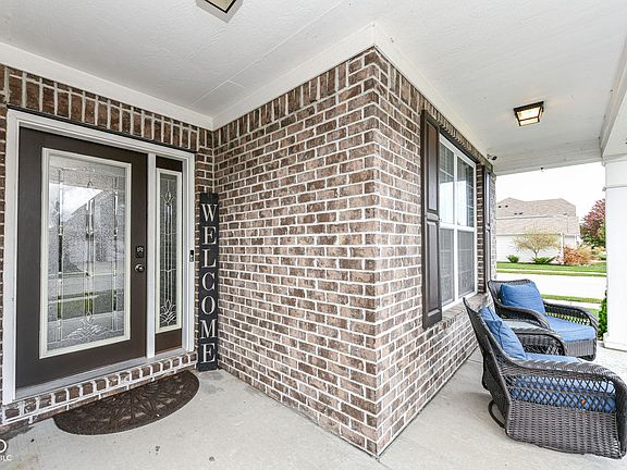 2nd image of 6252 Sugar Maple Dr