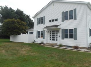 5 Charlottsville Ct, Coram, NY 11727