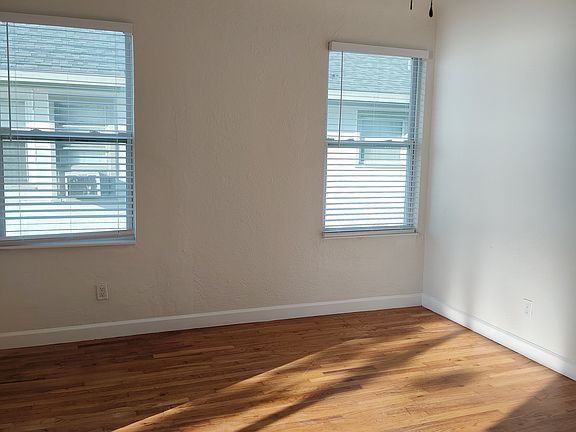 3rd image of 1717 5th St N APT 3