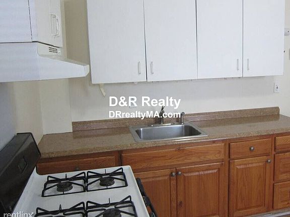 15 Rich St. #1 Waltham Unit Photo 6