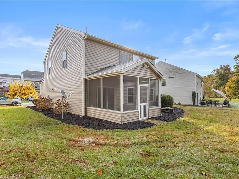 153 Tysonridge Ct — Photo 22