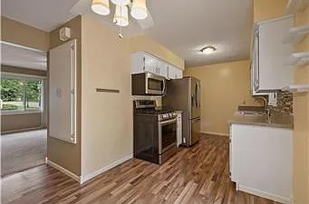 3319 Donald Ave — Photo 4