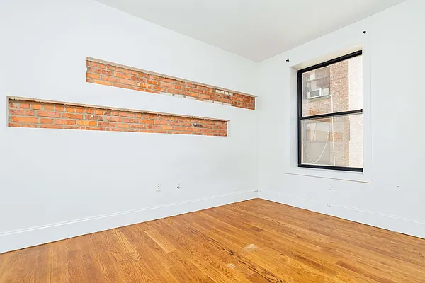 Rented by Nooklyn NYC LLC | media 45